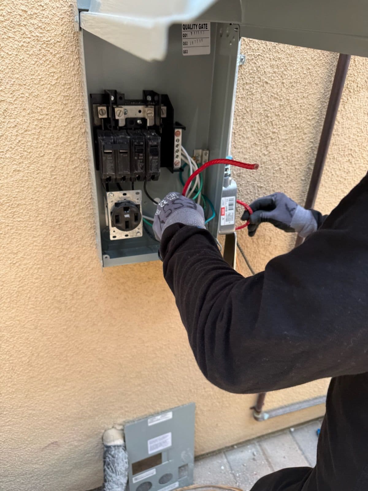 Gallery photos for Expert RV Sub Panel Installation in Upland: Image #1
