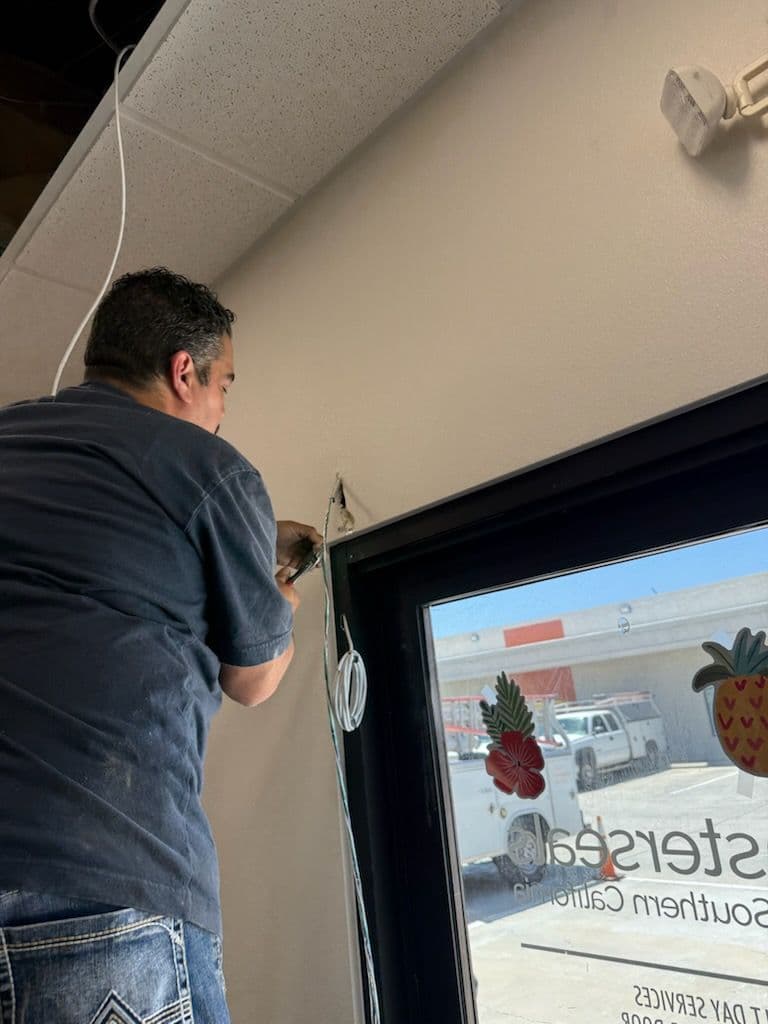 Gallery photos for Improved Accessibility with Automated Door Access: Image #2